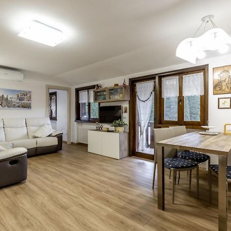 Appartamento Des Alpes 2 Canazei Esterno foto
