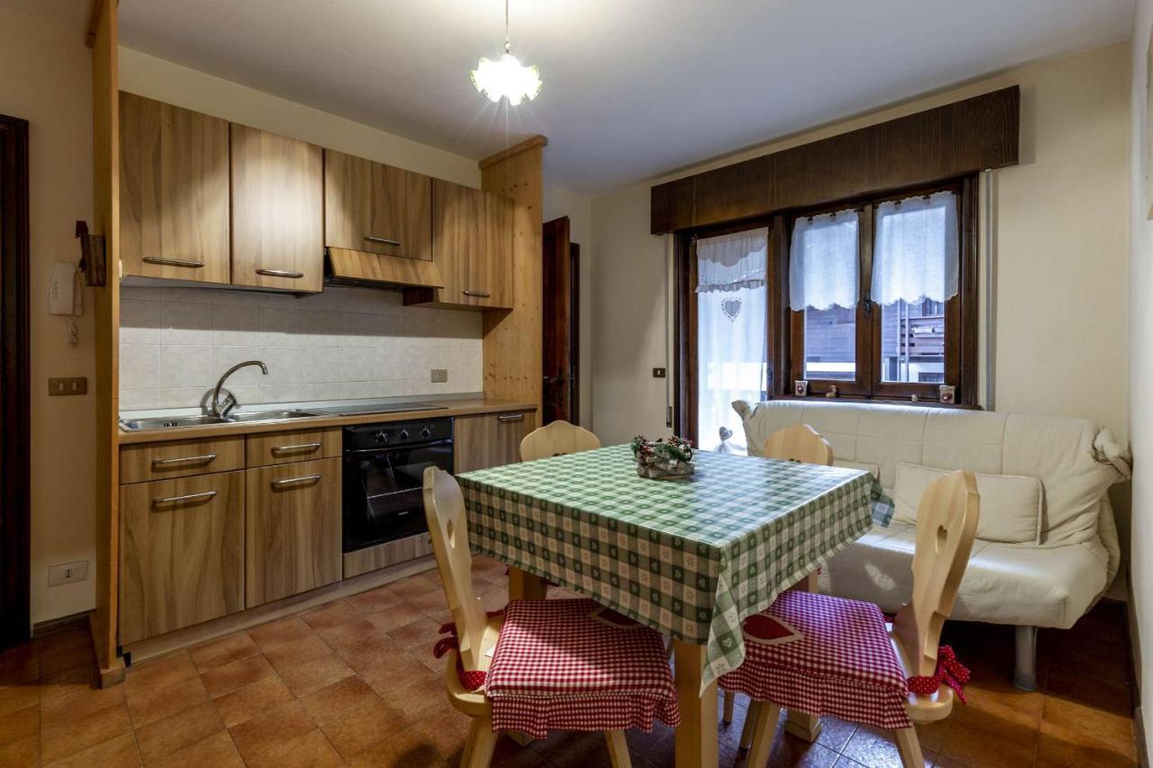 Appartamento Des Alpes 2 Canazei Esterno foto